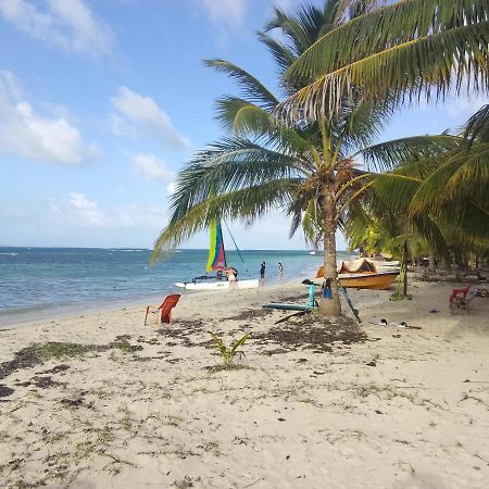 Hotel Lulu Beach Corn Island Exterior foto