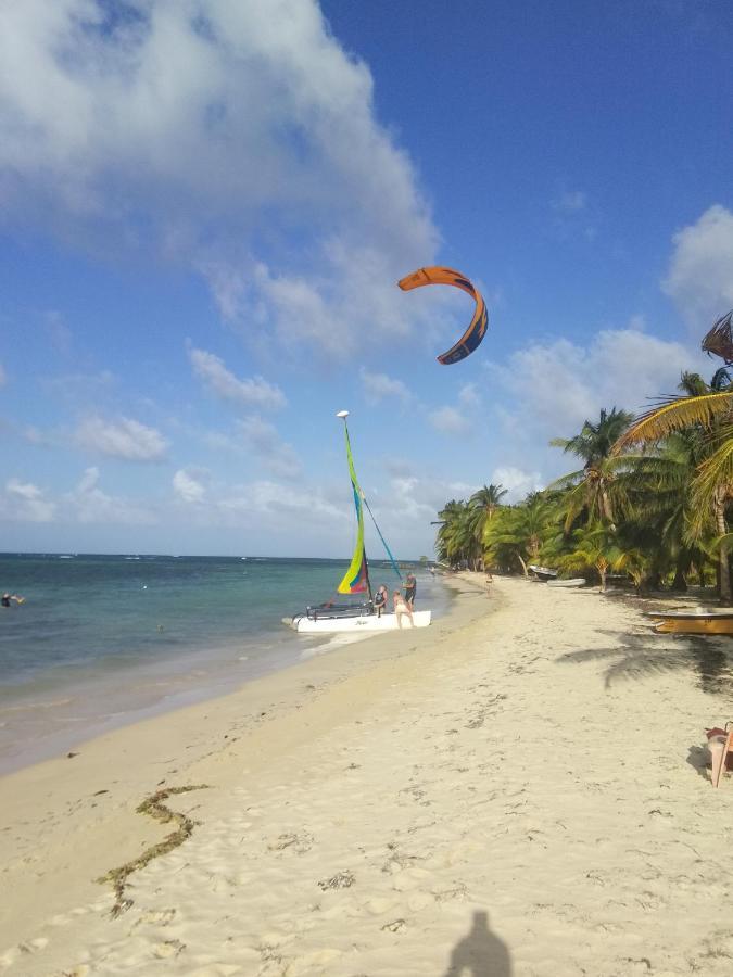 Hotel Lulu Beach Corn Island Exterior foto
